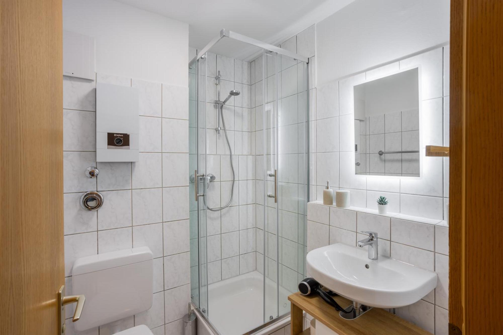 Mint: Design - Parken - Kueche - Wifi Apartment Dortmund